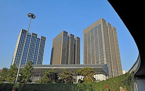 海育大厦出租房源实拍图1